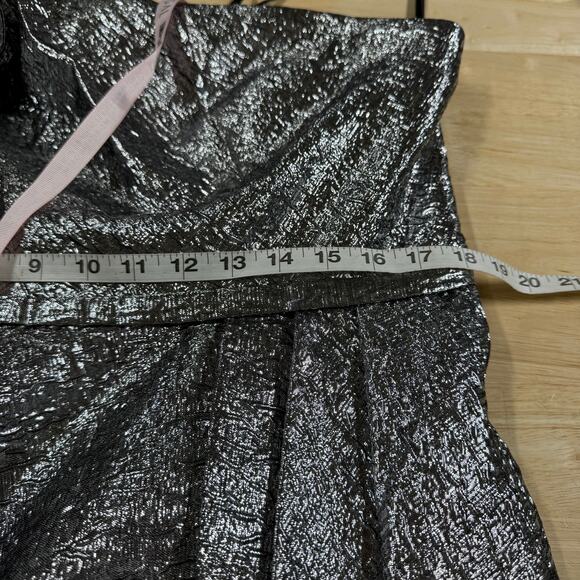 Mac Duggal NWT Brocade Silver One Shoulder Bow Midi Dress Size 14 Fit & Flare - Picture 7 of 8